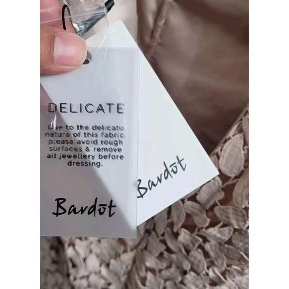 NWT Bardot Gemma Halter Lace Sheath Dress, Size 4/XS - Prosecco Dainty Spring - Picture 7 of 13
